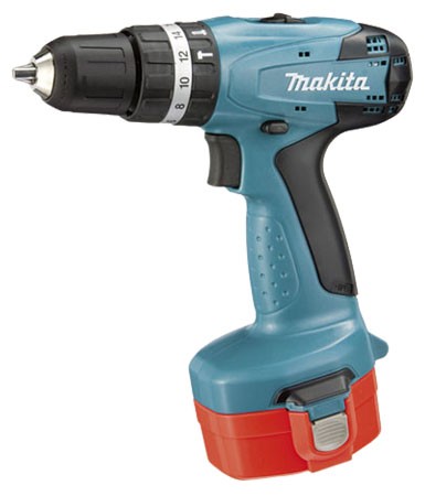 Шуруповерт Makita 8271 DWА-E 12V 2Ah Ударный 18/30Нм кейс