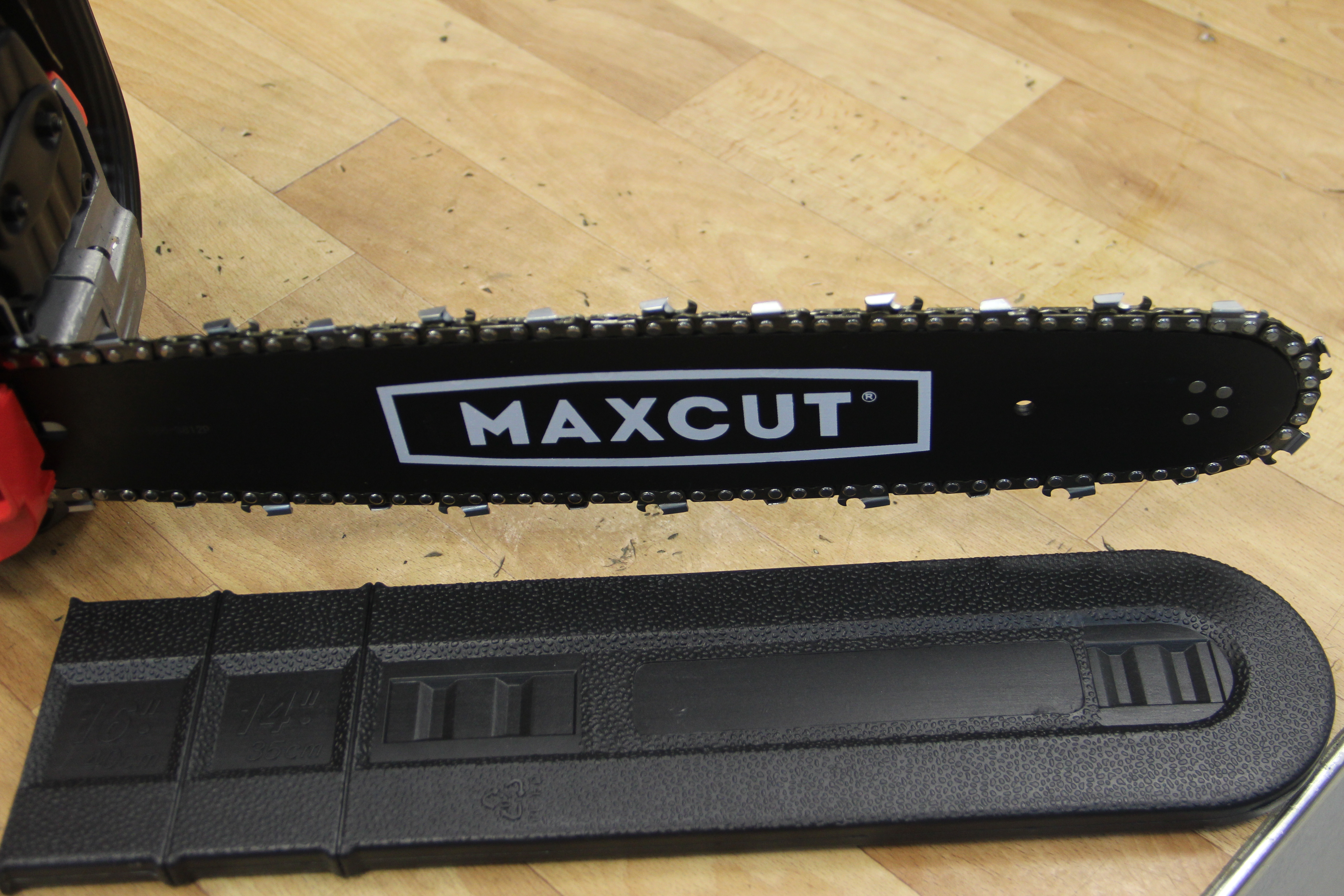 Цепь maxcut. Бензопила MAXCUT. Бензопила MAXCUT MC 246.